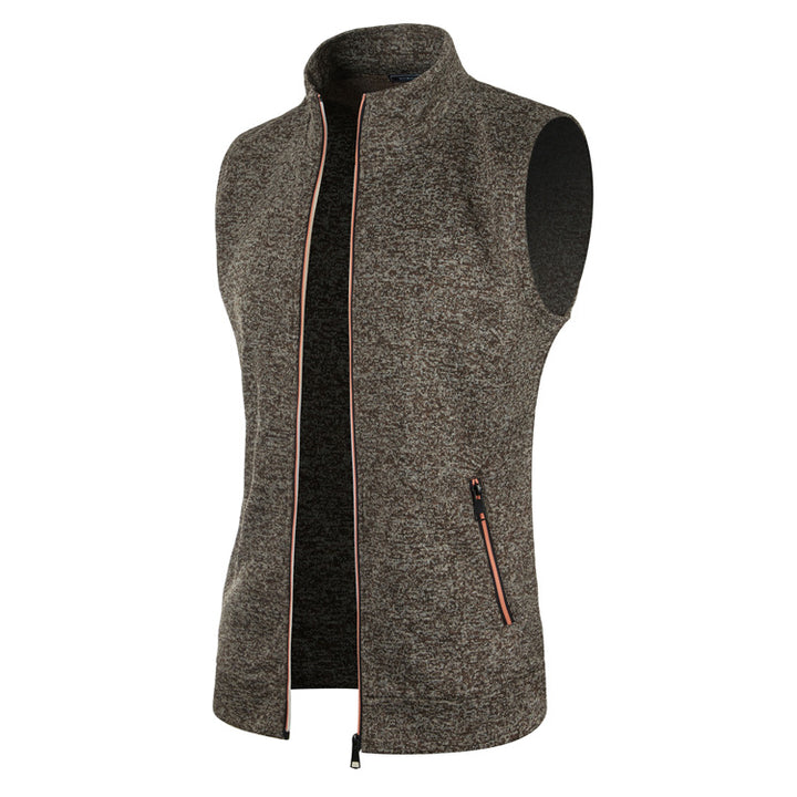 Functional sports jacket for men with breathable inserts and practical pockets Lune London