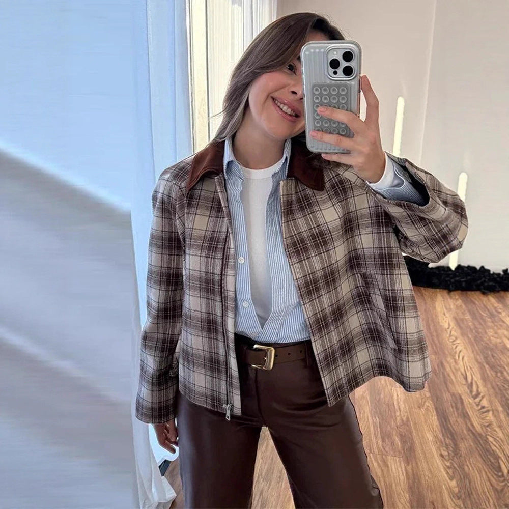 Women's boxy checkered transitional blouse with contrasting shirt collar Amarae
