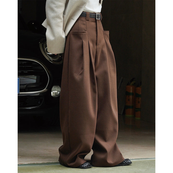 Women High-waisted Pleated Trousers with Voluminous Balloon Silhouette and Side Pockets Amarae
