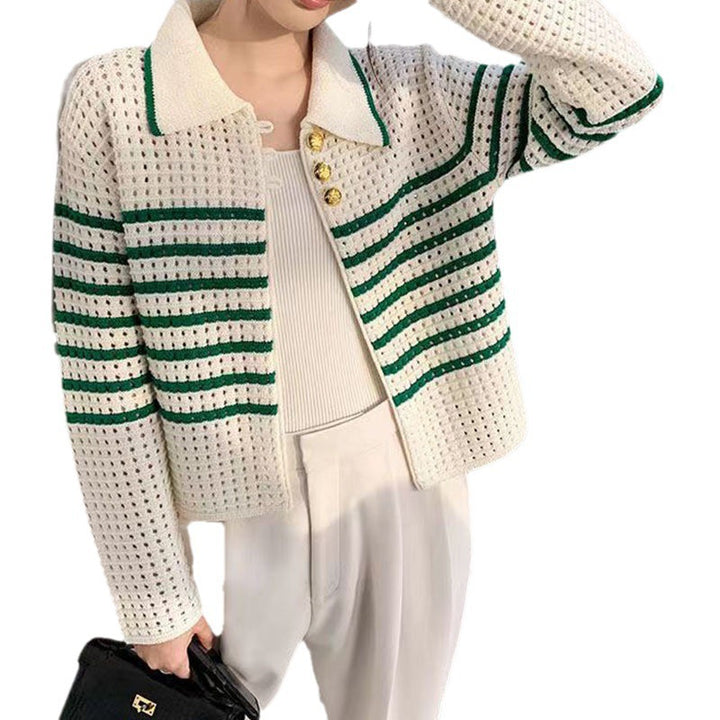Cardigan en tricot pour femmes avec motif rayé maritime et détails de boutons Chic & Stil