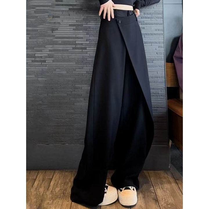 Wide Palazzo pants for women with asymmetric cut Lune London