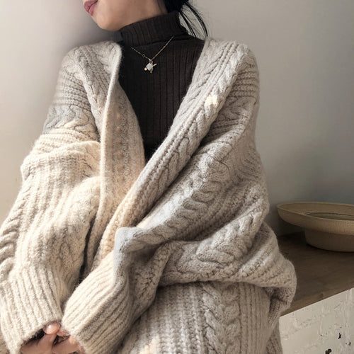 Ladies Large knitted coat with cable pattern and relaxed fit Amarae