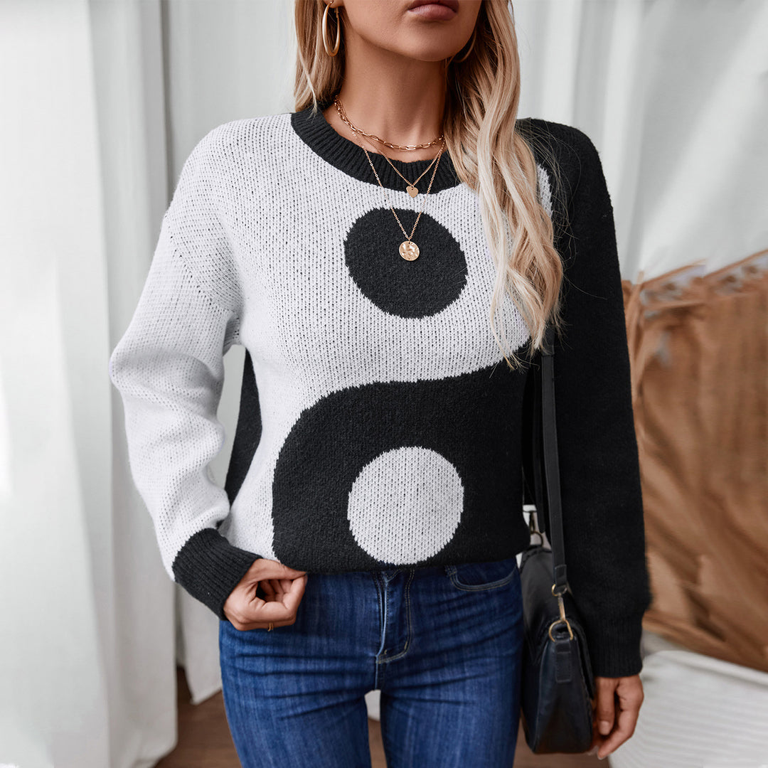 Lune London Women's Yin-Yang Pattern Sweater