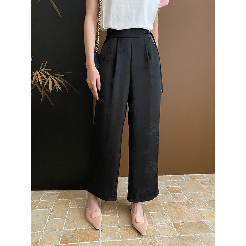 Women's high-waisted pleated pants Chic & Stil