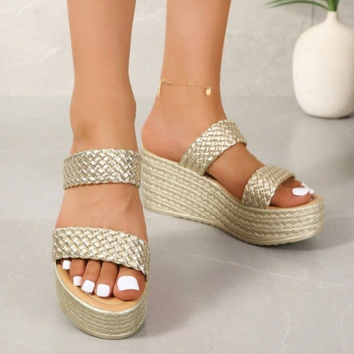 Heeled sandals with straps for women in a braided design and an elegant application of freshwater pearls Amarae