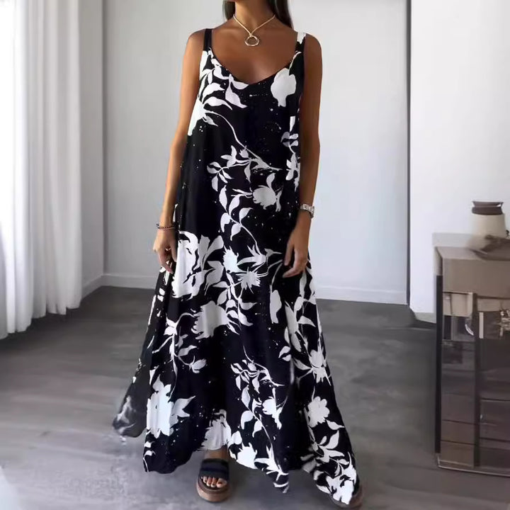 Maxi dress for women with floral pattern and fluid cut Lune London