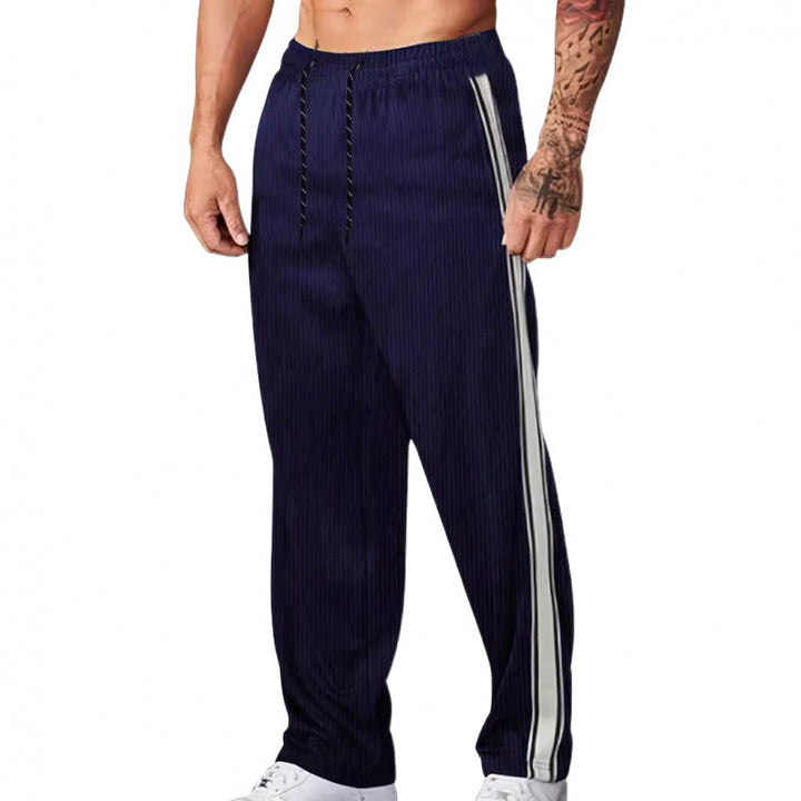 Lune London sporty leisure pants for men with side stripes