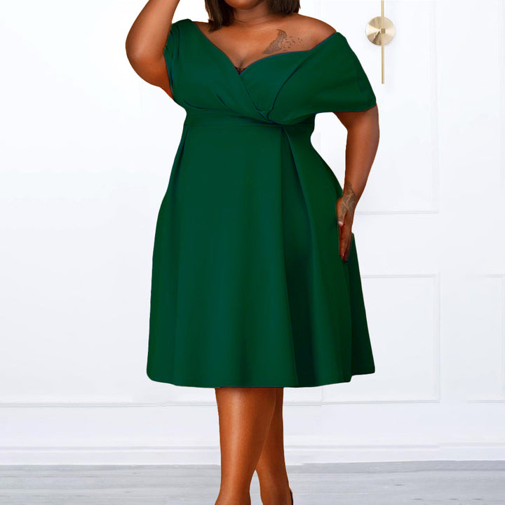 Evening dresses for women with a fluid skirt and elegant draping Lune London