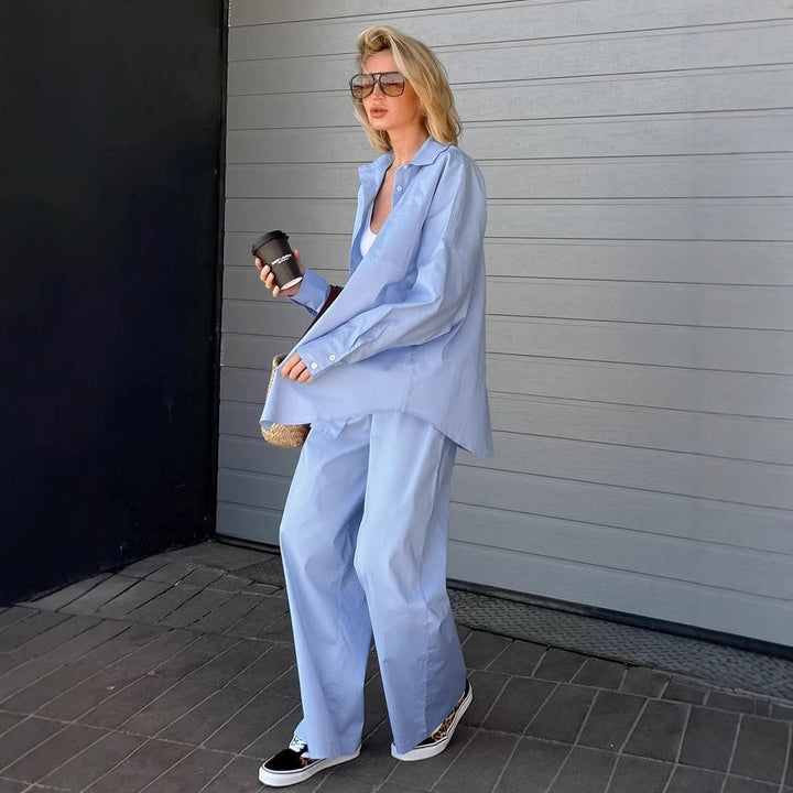 Comfortable women's set consisting of an oversized shirt and wide pants Lune London