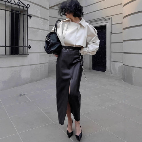 Trendy blazer jacket for women with an innovative cut and wide sleeves Amarae