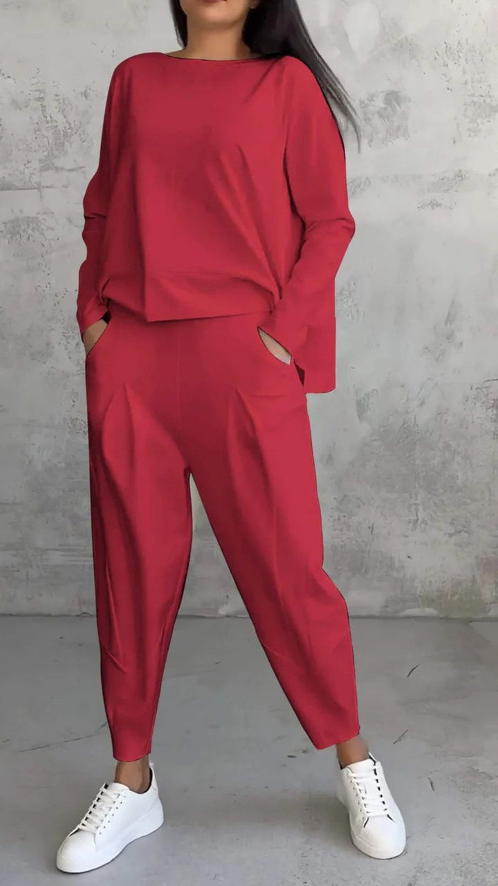 Elegant casual jacket for ladies with a sleek cut and practical pockets Lune London