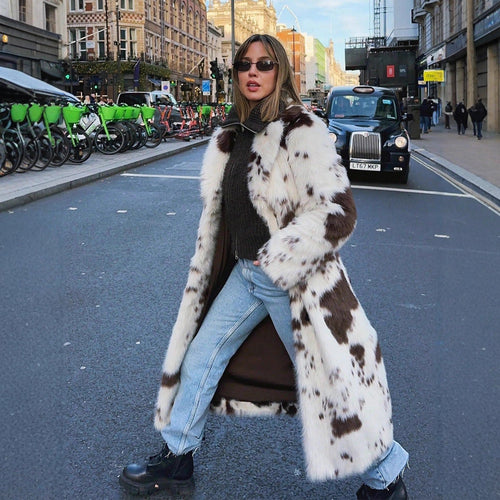 Long coat for women with a trendy polka dot design Amarae