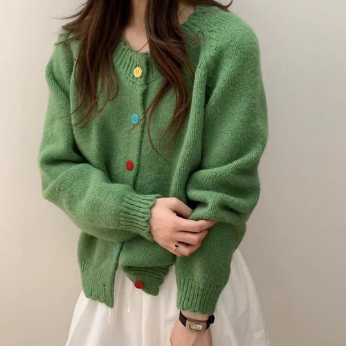 Gilet en tricot ludique pour femme avec détails de boutons colorés et coupe décontractée Chic & Stil