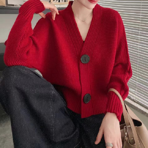Cozy knit cardigan for women with a loose fit and large buttons Amarae