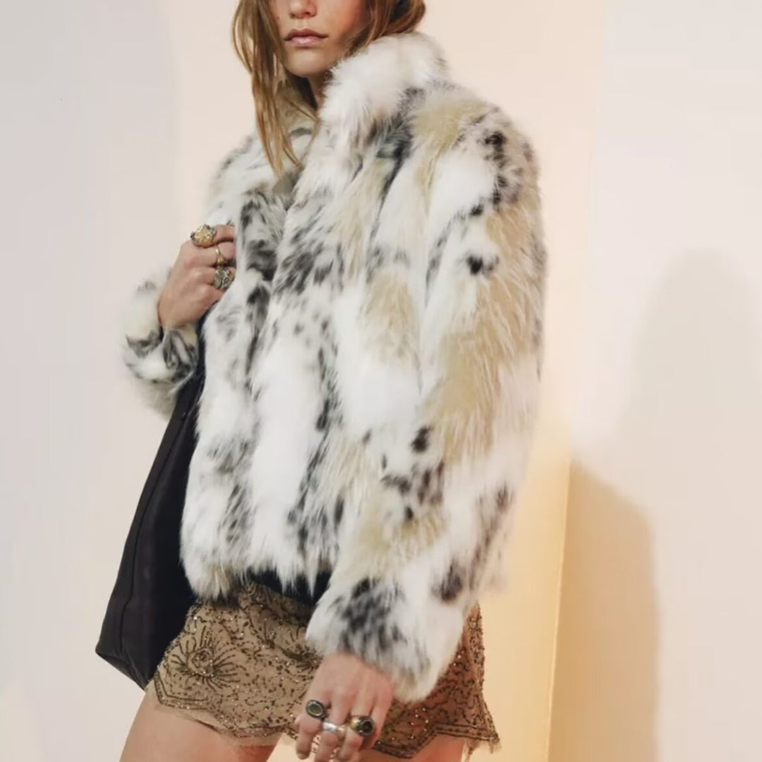 Women Short Faux Fur Jacket with Stand-Up Collar and Boxy, Cropped Cut Amarae