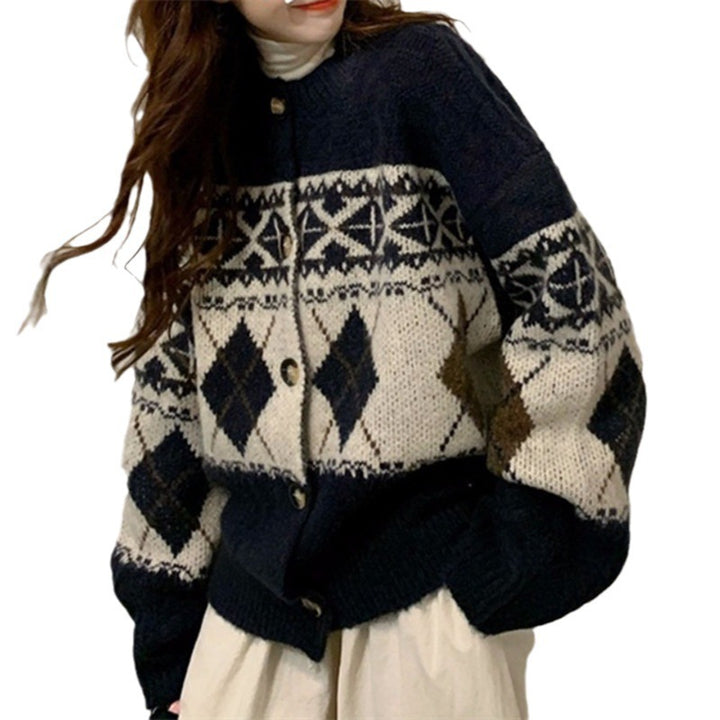 Women's chunky knit cardigan with decorative Norwegian pattern Lune London