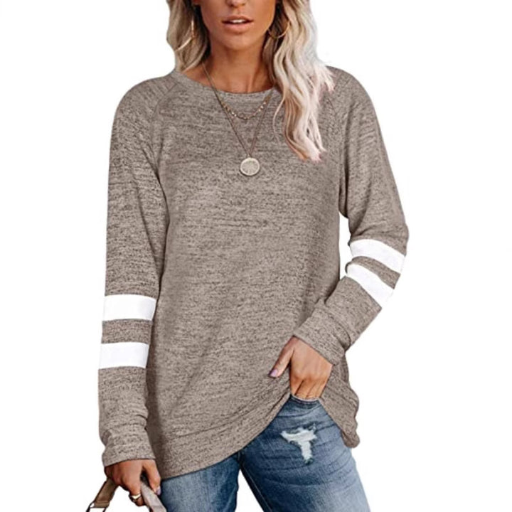 Casual long sleeve t-shirt for women with contrasting sleeve details Lune London