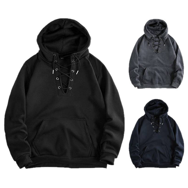 Hooded sweater for women with a refined lace design and a practical kangaroo pocket Lune London