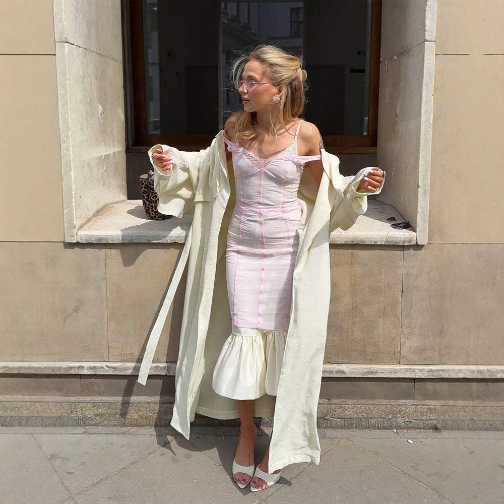 Women's long light trench coat with cape detail and wide fall Amarae