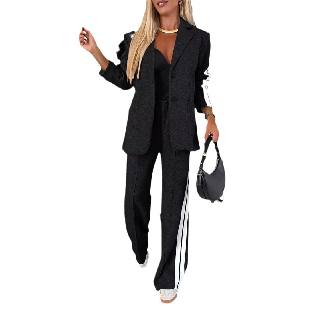 Ladies Elegant and comfortable blazer-pantsuit Lune London