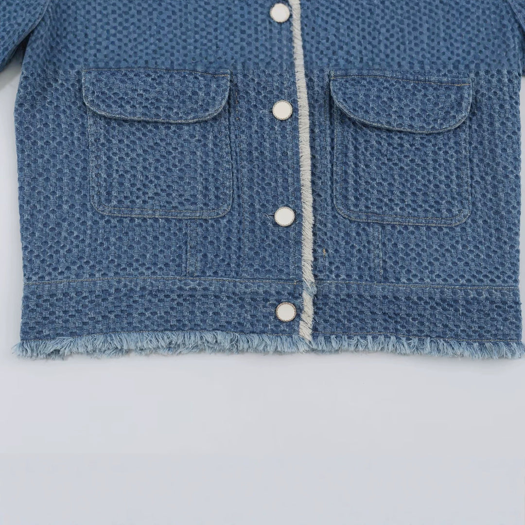 Women's short jacket made of textured denim with fringe trim and flap pockets Amarae