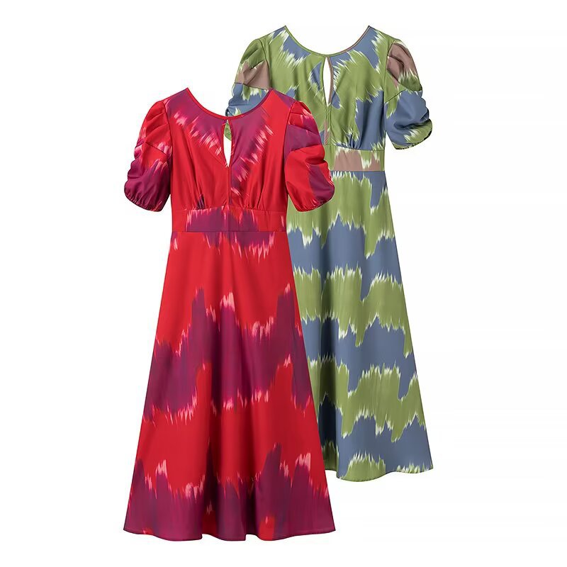 Summer dress for women with a colorful embroidered design and a relaxed fit Lune London