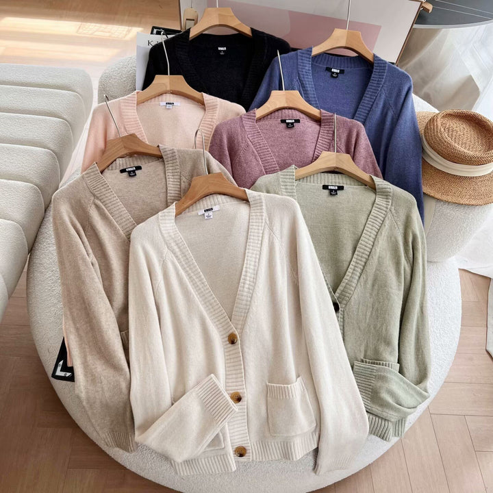 Cardigan Élégant pour Femmes avec Poches Pratiques Chic & Stil