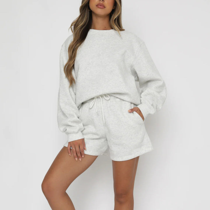 Casual oversized sweatshirt and shorts set for women Lune London
