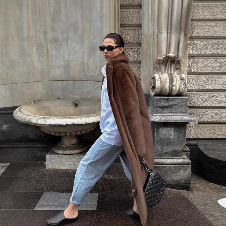 Ladies longer high-pile coat made of faux fur with shawl collar and casual cut Amarae