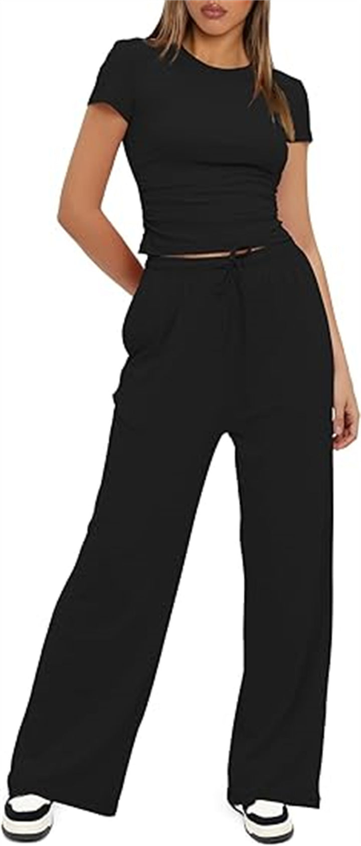 Casual set for women with crop top and wide pants Lune London