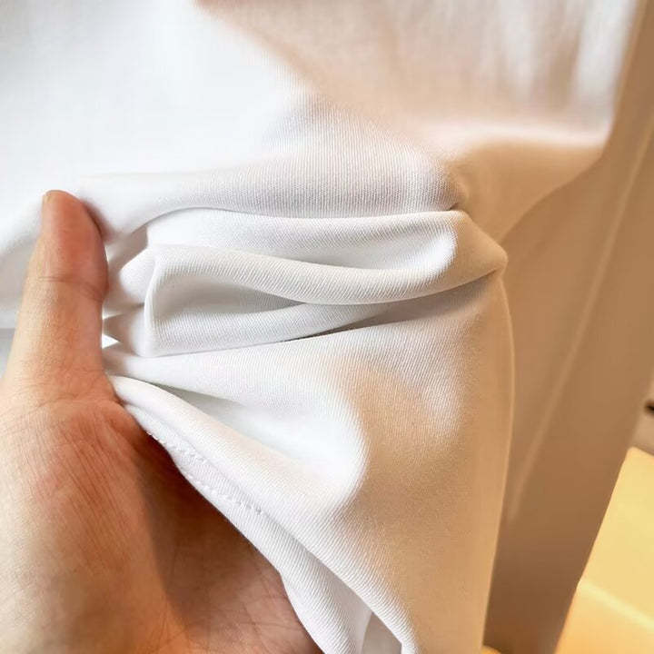 Long-sleeve T-shirt for women in breathable cotton blend with modern cut Lune London
