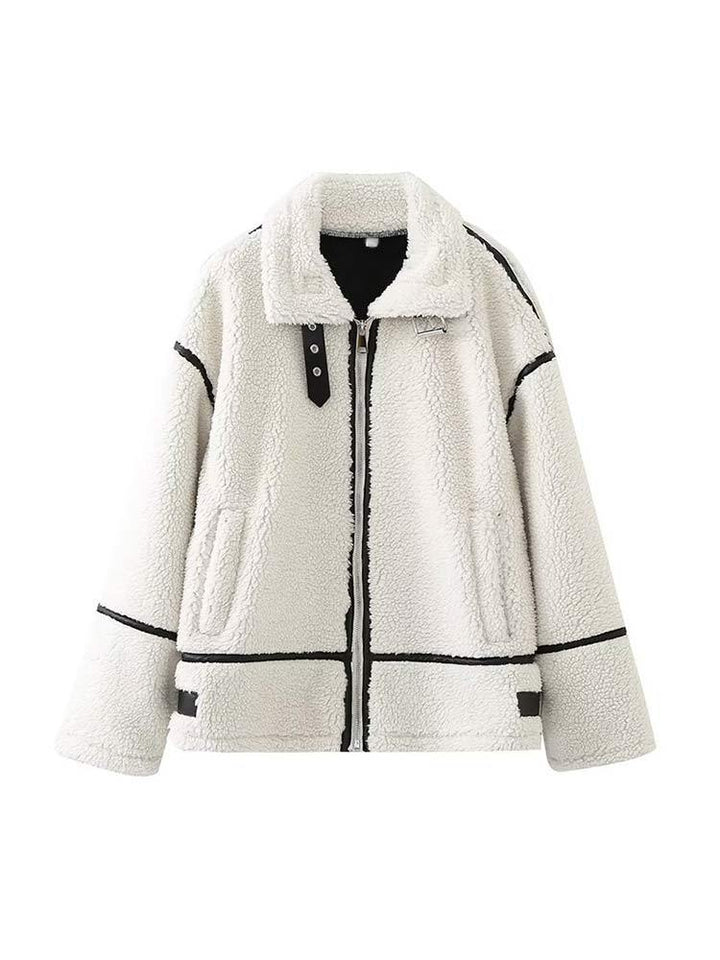 Comfortable teddy fleece jacket for women with elegant collar Lune London