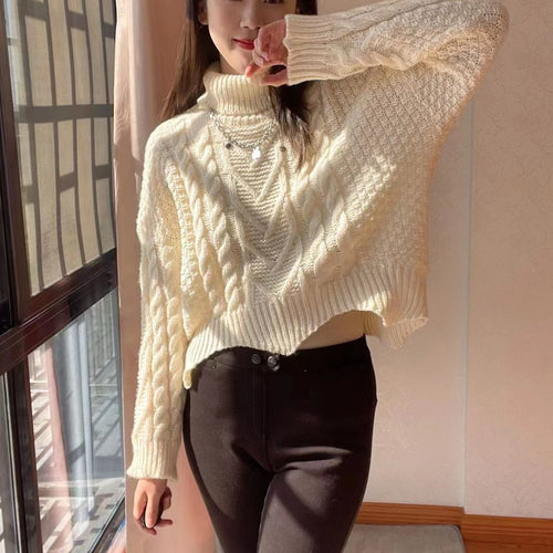Thick knit pullover for women with high collar and cable pattern Amarae