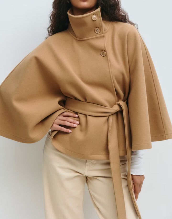 Chic and stylish women's hooded coat