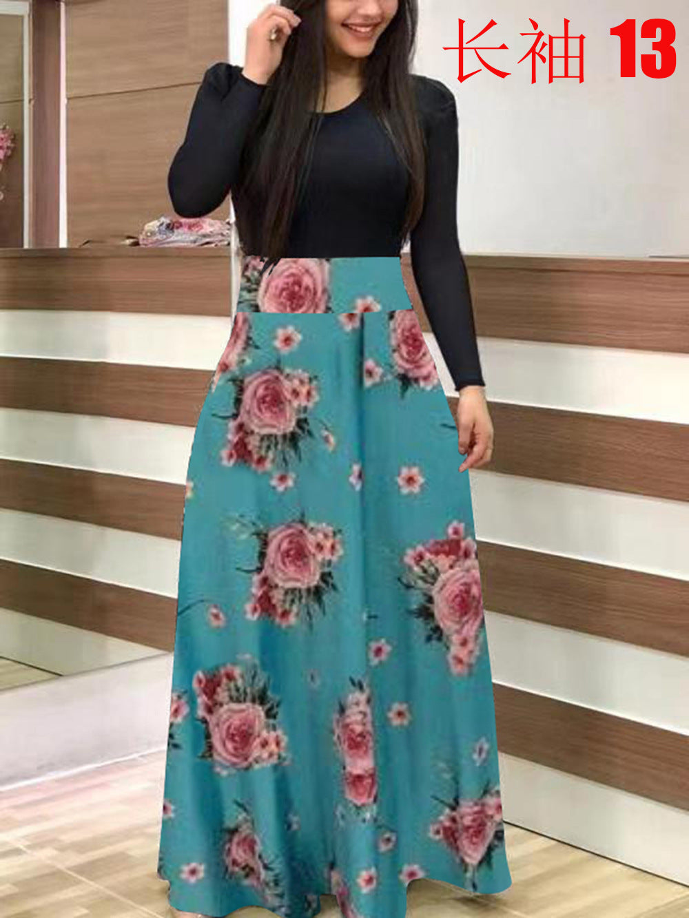 Women's Elegant Maxi Dress with Graphic Print and Flexible Waist Lune London