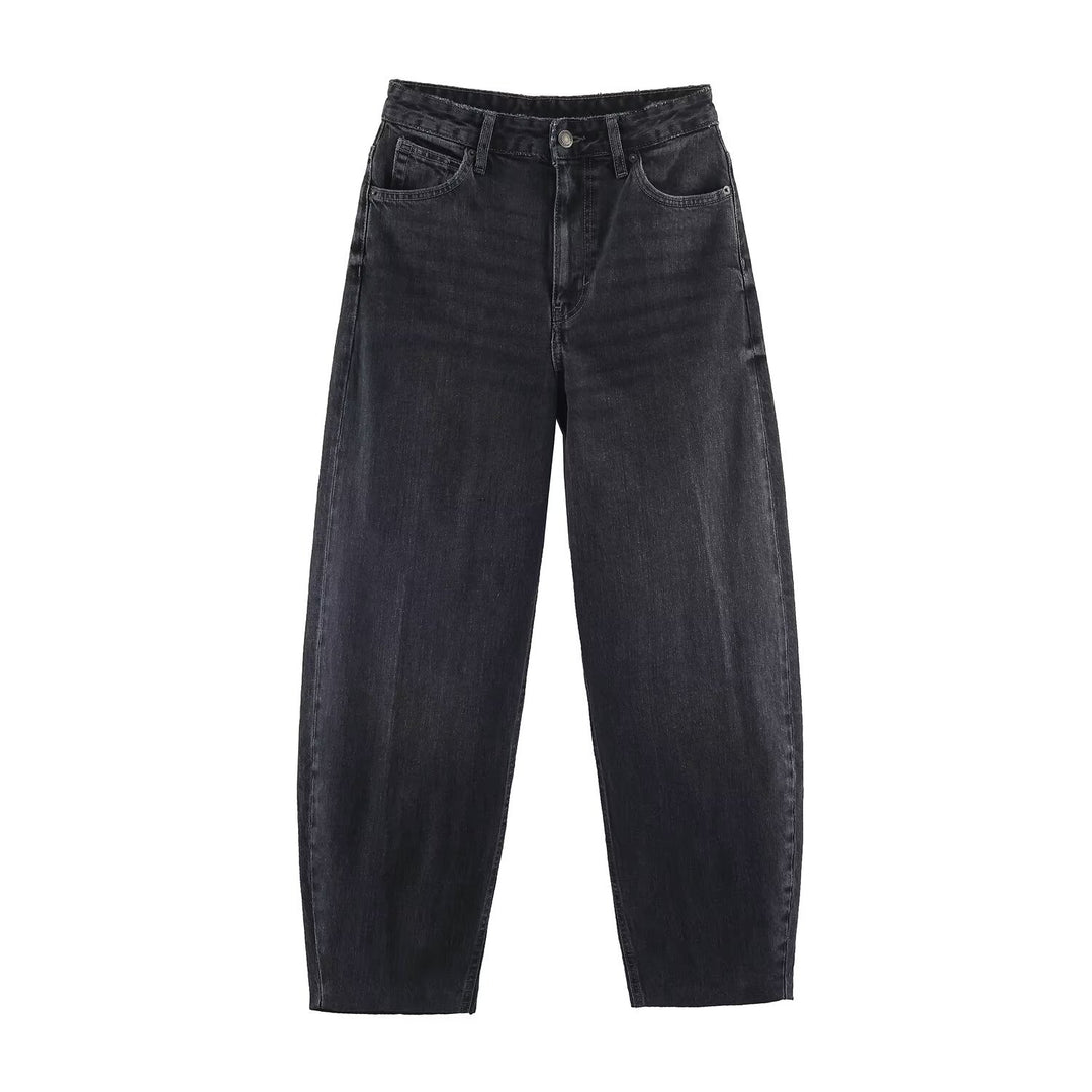 Women Highwaist Relaxed Tapered Jeans with Conical Leg Amarae