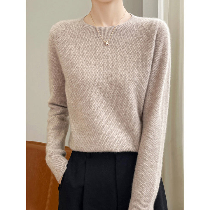 Pull-over fin en maille pour femmes avec une coupe décontractée et un col rond élégant Chic & Stil
