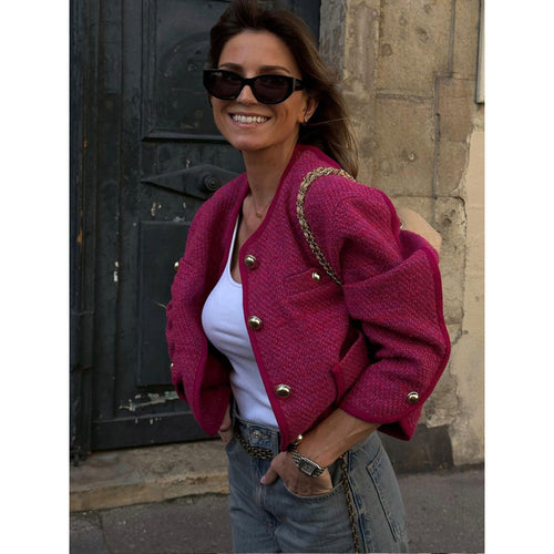Elegant blazer jacket for women with stylish buttons and Amarae pockets