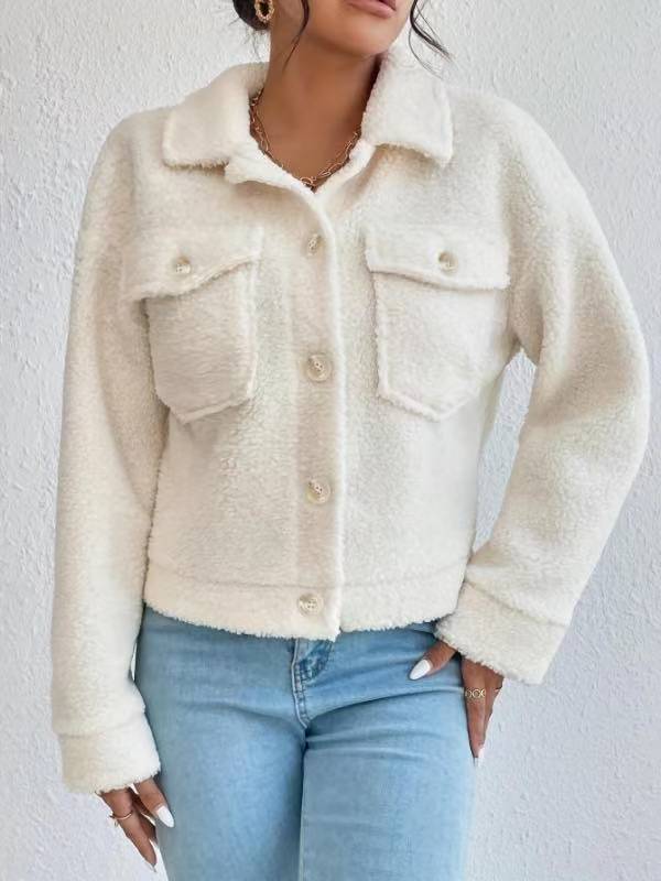 Ladies Comfortable and Stylish Fleece Jacket with Practical Pockets Amarae