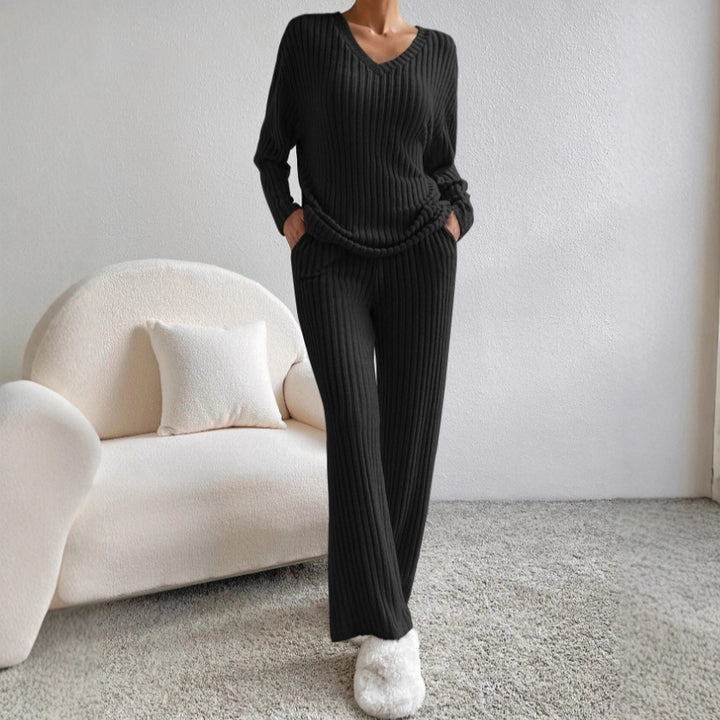 Lune London Comfortable Ribbed Knit Lounge Set for Women