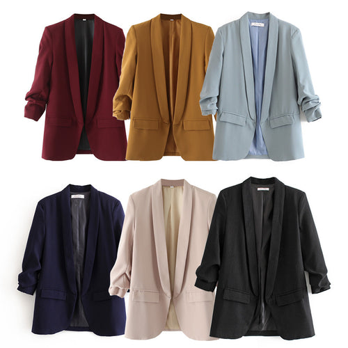 Ladies modern blazer with elegant cut and practical pockets Amarae