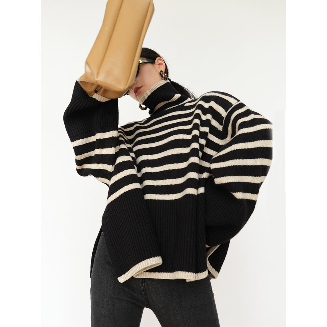 Pull turtleneck en tricot épais pour femmes avec motif rayé maritime et coupe décontractée Chic & Stil