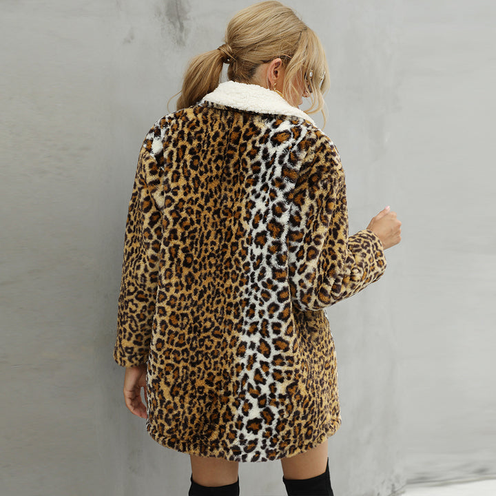 Cozy leopard fur coat for women Lune London
