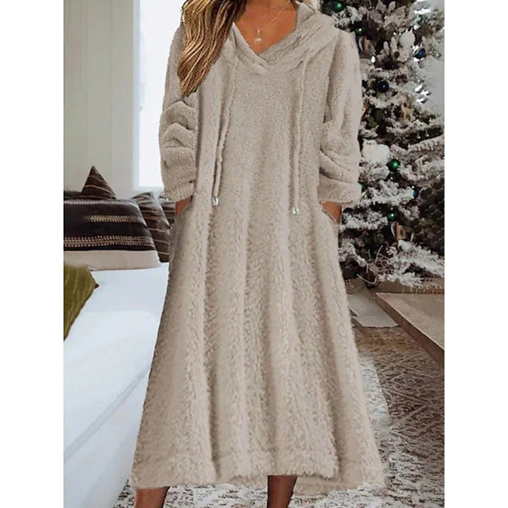 Ladies maxi dress made of teddy fleece with hood, V-neck and side pockets Amarae