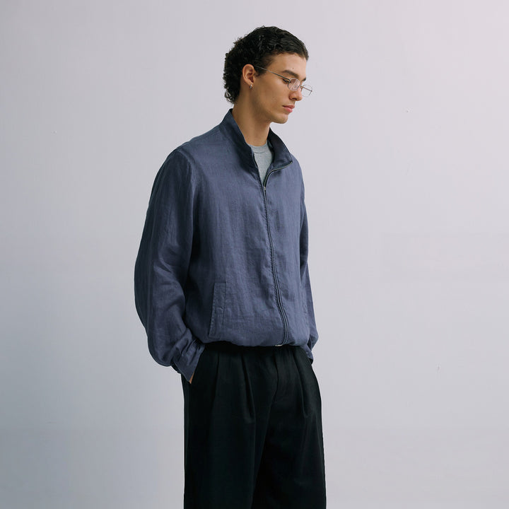 Men's Ultralight Windbreaker with Breathable Mesh Lining and Concealed Zipper Amarae