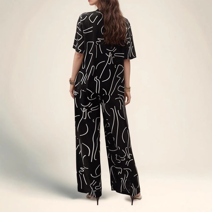 Loose loungewear set with abstract print Lune London for women