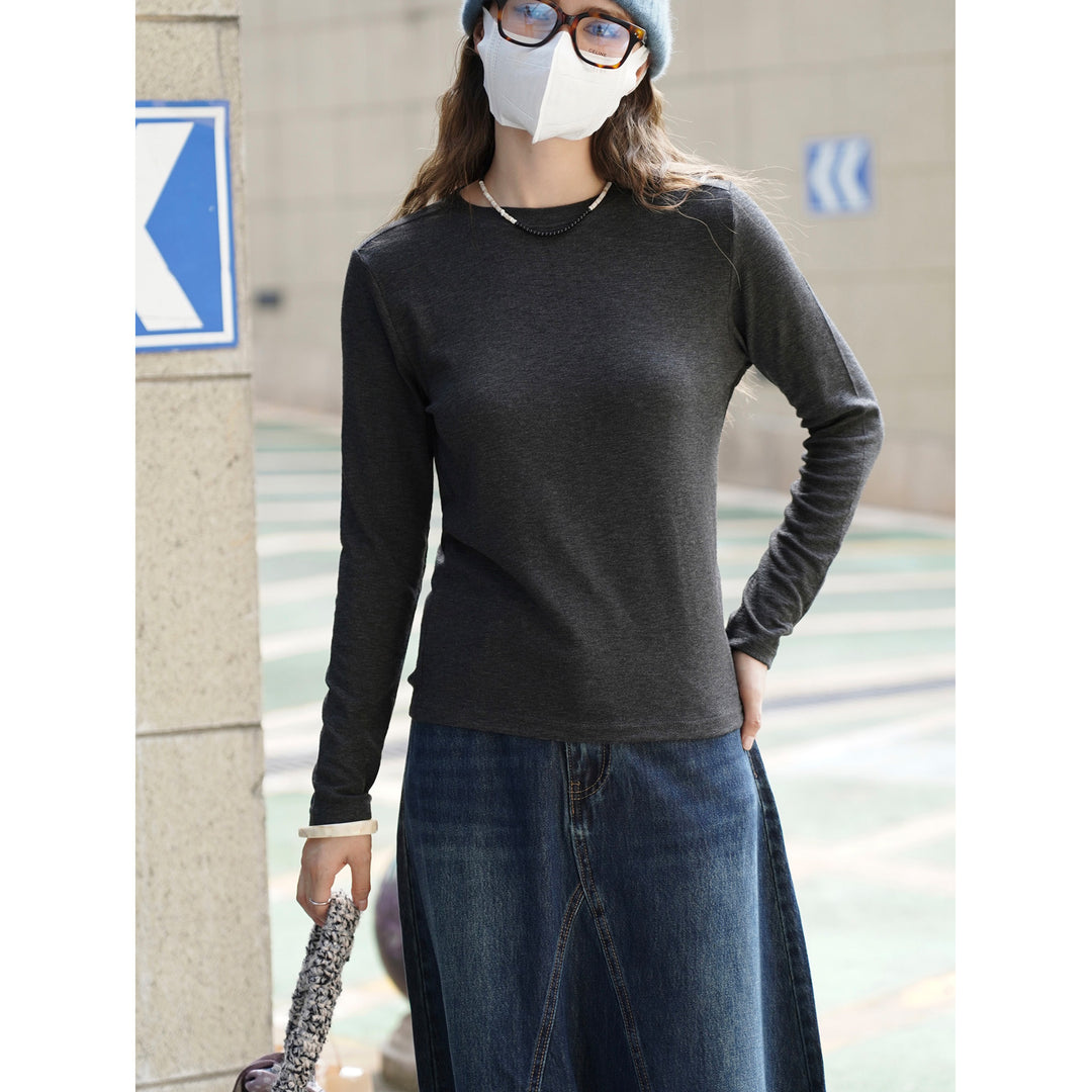 Women's Fitted Long Sleeve Basic Shirt made of fine cotton jersey with round neckline Amarae