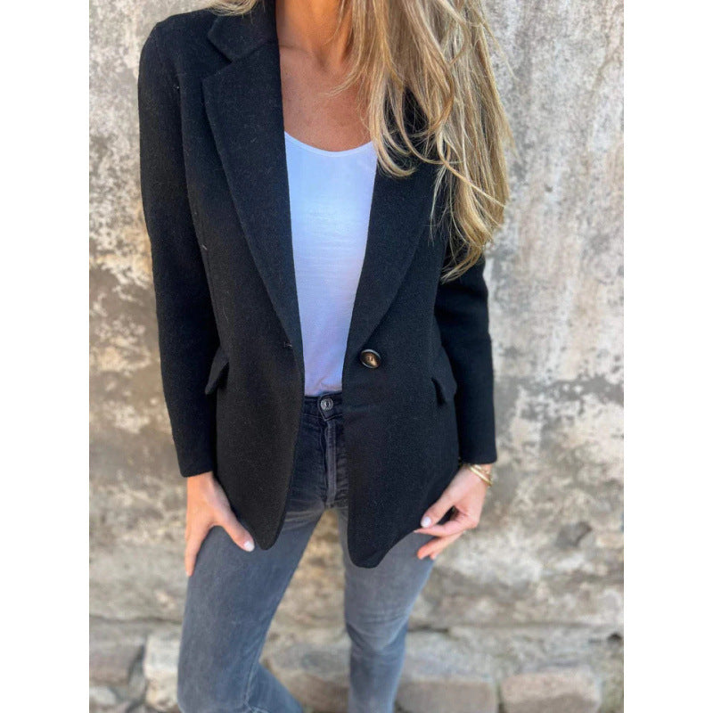 Women's boxy short coat in blazer look made of wool blend with falling lapel Amarae
