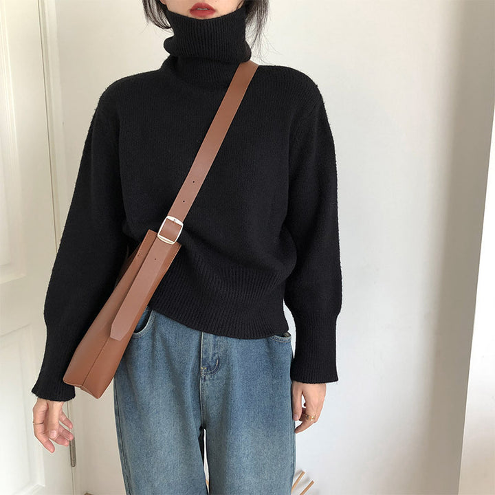 Pull à col roulé confortable pour femmes en fine maille Chic & Stil