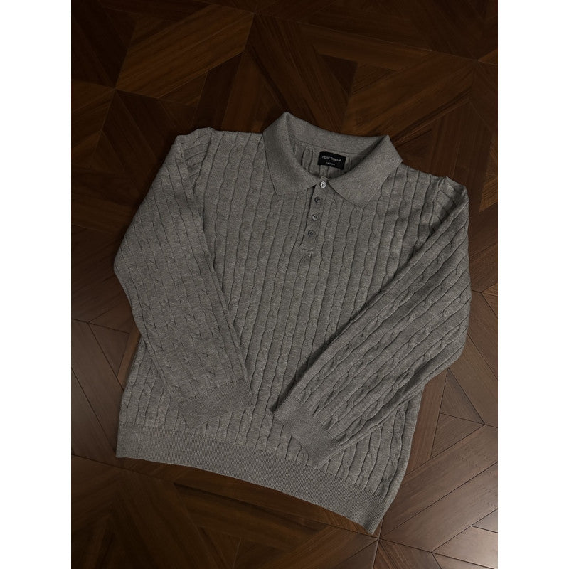Knit sweater for women with classic collar and delicate cable texture Lune London
